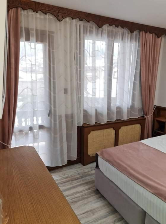 קופריבשטיצה Chuchura Family Hotel מראה חיצוני תמונה