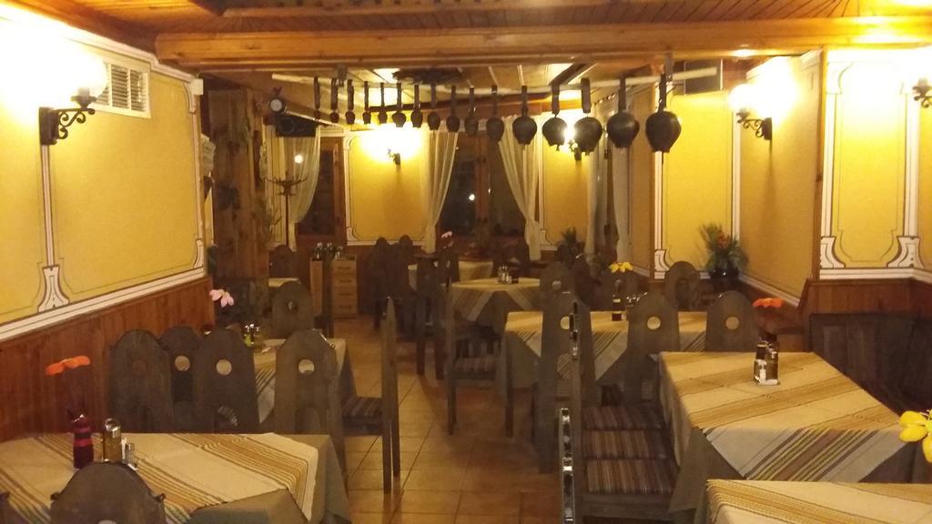 קופריבשטיצה Chuchura Family Hotel מראה חיצוני תמונה