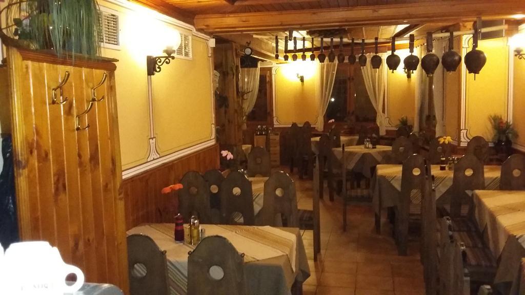 קופריבשטיצה Chuchura Family Hotel מראה חיצוני תמונה